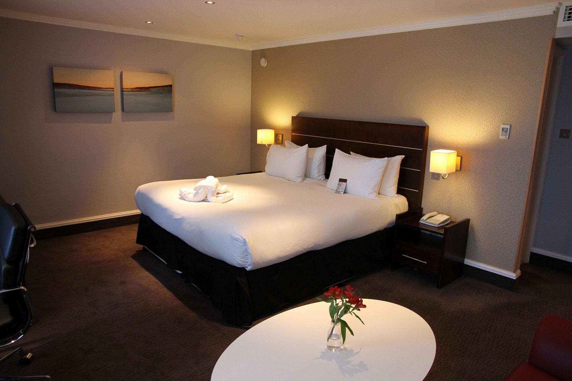 ดัลเบิ้ลทรีบายฮิลตัลโฮเต็ลบริสตอลซิตี้เซ็นเตอร์ Hotel ภายนอก รูปภาพ