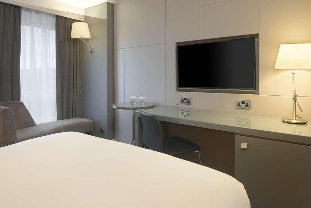 ดัลเบิ้ลทรีบายฮิลตัลโฮเต็ลบริสตอลซิตี้เซ็นเตอร์ Hotel ห้อง รูปภาพ
